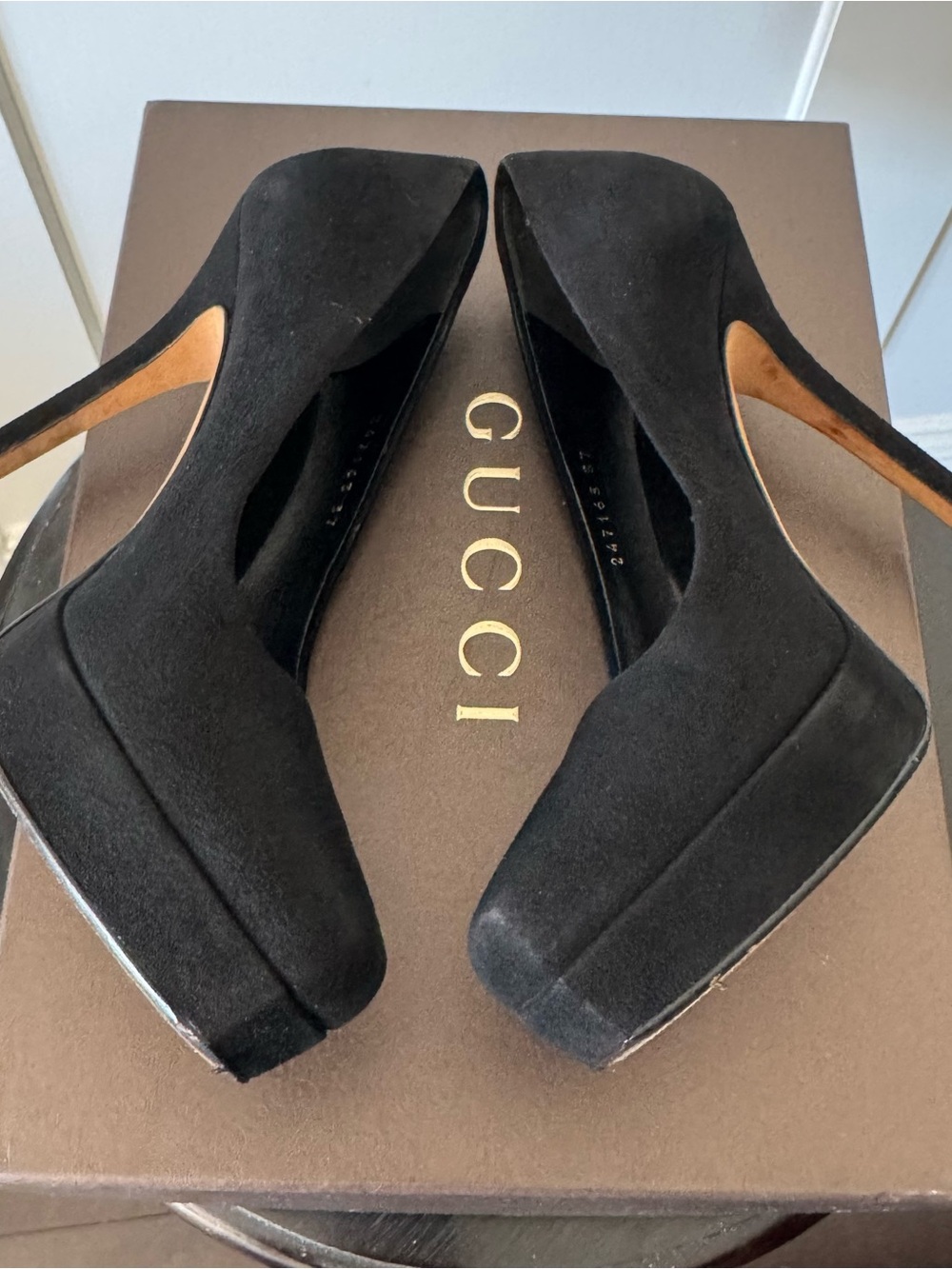 Gucci Black Suede Platform Pumps Square Toe EU37/US 6.5 Made in Italy - Picture 1 of 13
